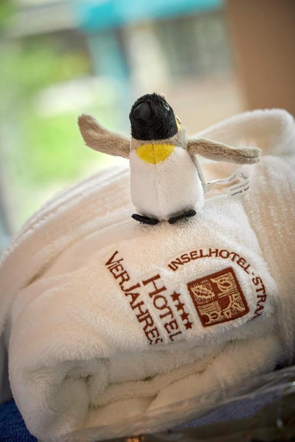 Inselhotel Vierjahreszeiten บอร์คุม ภายนอก รูปภาพ