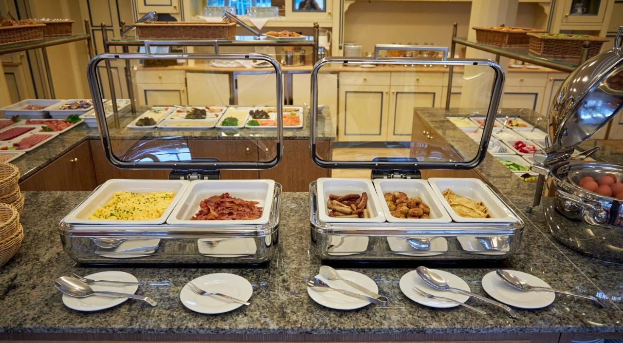 Inselhotel Vierjahreszeiten บอร์คุม ภายนอก รูปภาพ
