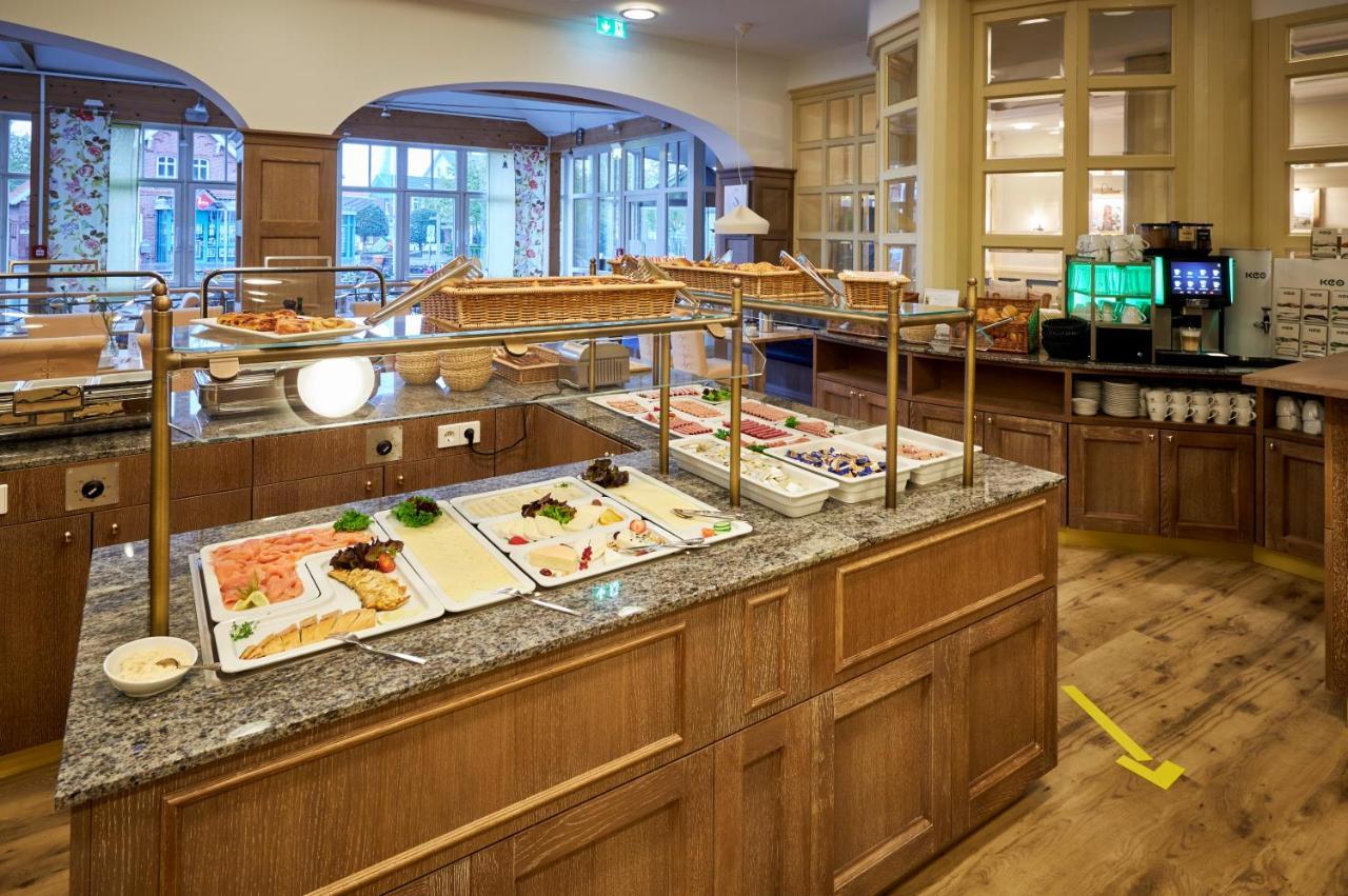 Inselhotel Vierjahreszeiten บอร์คุม ภายนอก รูปภาพ